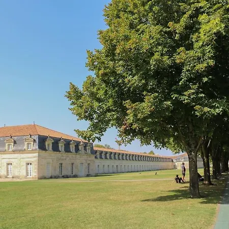 Le Repos Du Marin - Au Port De Plaisance * Rochefort (Charente-Maritime)